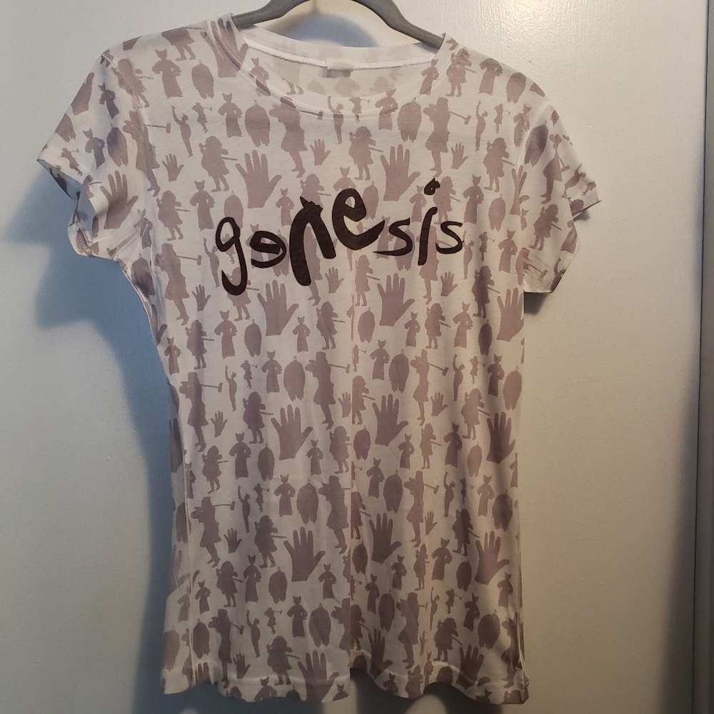 Genesis t-shirt women's L  EUC